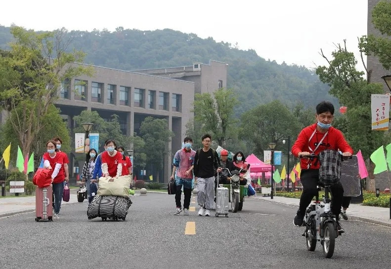 1600730135715993.jpg 1600730135715993.jpg